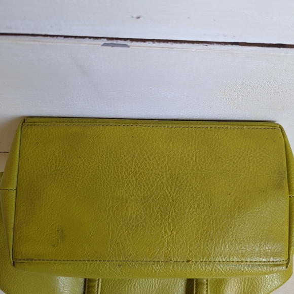 Matt and Nat Vegan Leather Baxter Purse - Picture 5 of 6